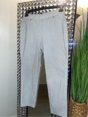 Anne Klein Women’s Dress Pants Size 10 Straight Leg Slacks Metal Logo Buckle
